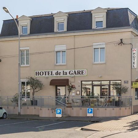 Hotel De La Gare Thouars Extérieur photo