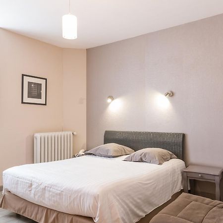 Hotel De La Gare Thouars Extérieur photo