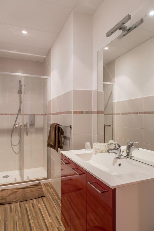Hotel De La Gare Thouars Extérieur photo