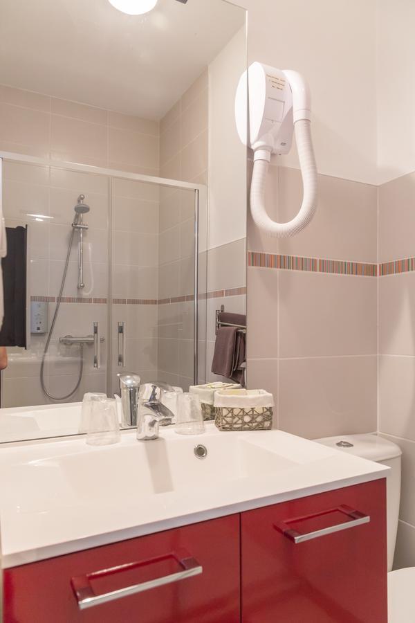 Hotel De La Gare Thouars Extérieur photo